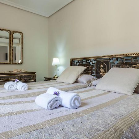 Apartamento Calle Sierpes เซบีญา ภายนอก รูปภาพ