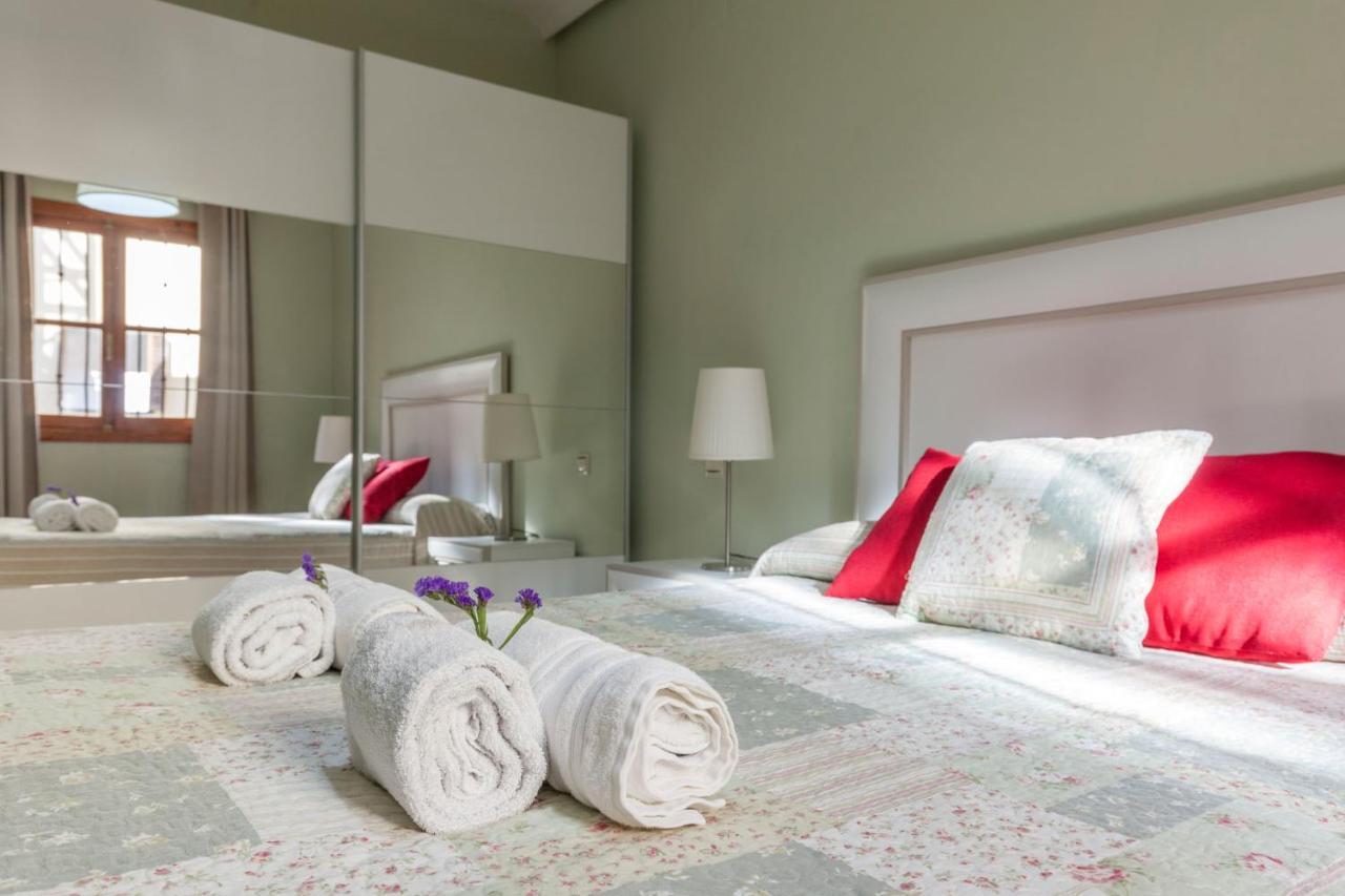 Apartamento Calle Sierpes เซบีญา ภายนอก รูปภาพ