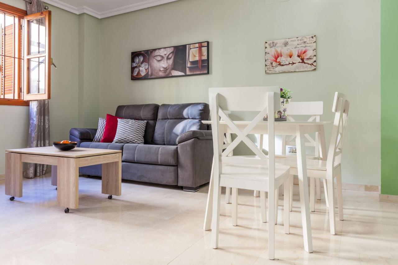Apartamento Calle Sierpes เซบีญา ภายนอก รูปภาพ